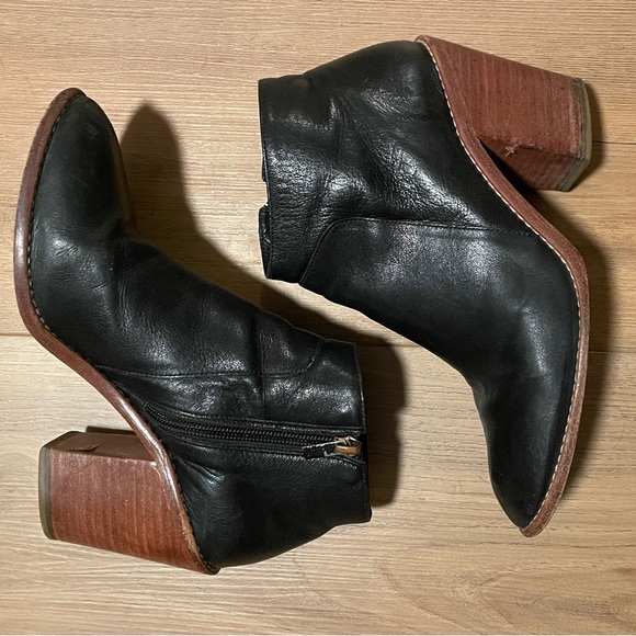 Loeffler Randall Ella Booties - Size 8 - Picture 3 of 11